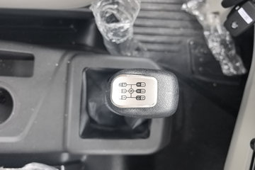 ����HOWO G5X 4.6L���� 240���� 4X2 �й�����10�� 5.2���Ű������ػ���ͼƬ