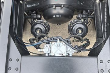 ����HOWO G5X 4.6L���� 240���� 4X2 �й�����10�� 5.2���Ű������ػ���ͼƬ