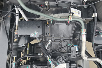 ����HOWO G5X 4.6L���� 240���� 4X2 �й�����10�� 5.2���Ű������ػ���ͼƬ