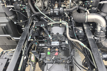 ����HOWO G5X 4.6L���� 240���� 4X2 �й�����10�� 5.2���Ű������ػ���ͼƬ