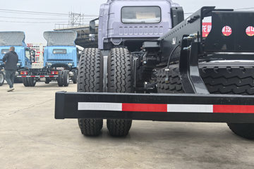 ����HOWO G5X 4.6L���� 240���� 4X2 �й�����10�� 5.2���Ű������ػ���ͼƬ