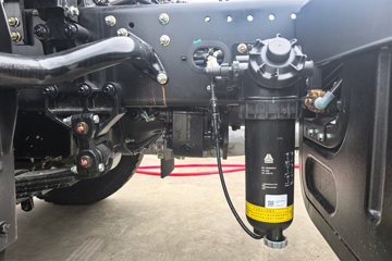 ����HOWO G5X 4.6L���� 240���� 4X2 �й�����10�� 5.2���Ű������ػ���ͼƬ