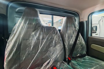 Զ������F3E 2025���ǻ۰� Һɲ 3.82�׵��Ŵ��綯����΢�� ����ʱ��56kWhͼƬ