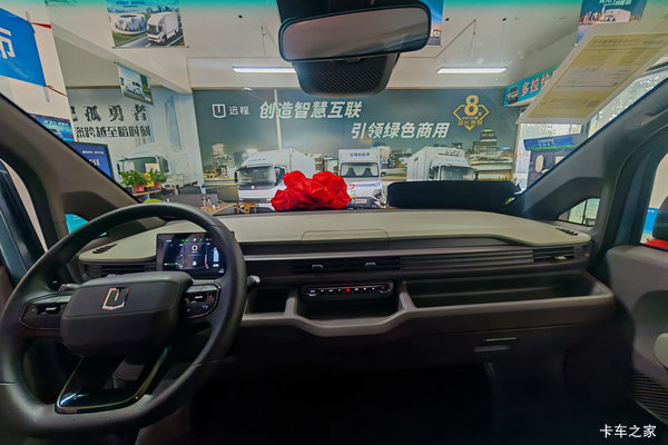 ������F3E 2025���ǻ۴��綯����΢�� ����65kWh��