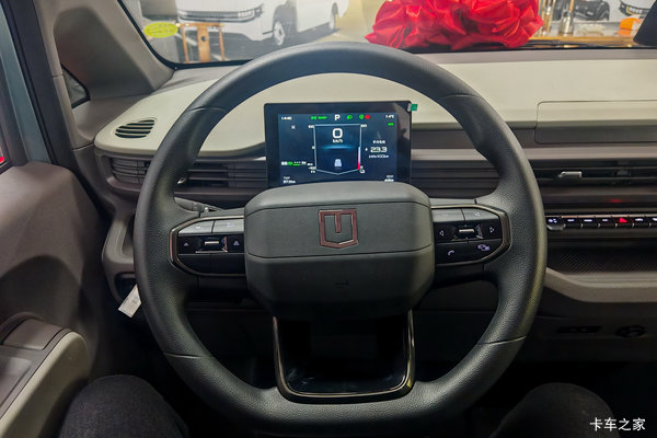 ������F3E 2025���ǻ۴��綯����΢�� ����65kWh��