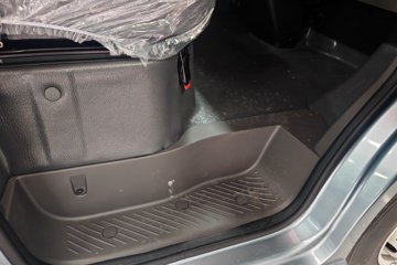 Զ������F3E 2025���ǻ۰� Һɲ 3.82�׵��Ŵ��綯����΢�� ����ʱ��56kWhͼƬ