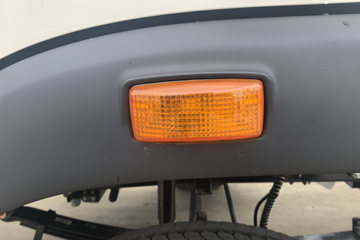 ����HOWO�Ῠ���� 4.15�׵��Ŵ��綯��ʽ�Ῠ �й�����100.87kWhͼƬ