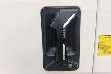 ����HOWO�Ῠ���� 4.15�׵��Ŵ��綯��ʽ�Ῠ �й�����100.87kWhͼƬ