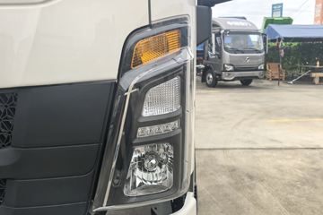 ����HOWO�Ῠ���� 4.15�׵��Ŵ��綯��ʽ�Ῠ �й�����100.87kWhͼƬ