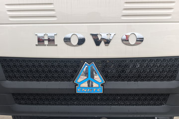 ����HOWO�Ῠ���� 4.15�׵��Ŵ��綯��ʽ�Ῠ �й�����100.87kWhͼƬ