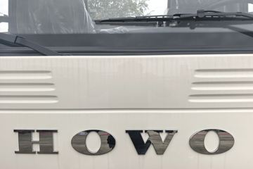 ����HOWO�Ῠ���� 4.15�׵��Ŵ��綯��ʽ�Ῠ �й�����100.87kWhͼƬ