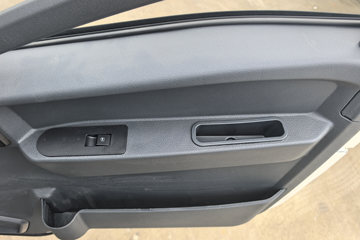 ����HOWO�Ῠ���� 4.15�׵��Ŵ��綯��ʽ�Ῠ �й�����100.87kWhͼƬ