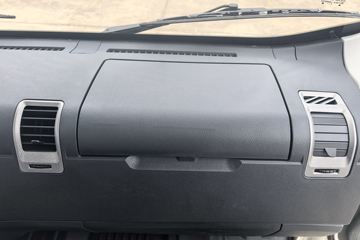 ����HOWO�Ῠ���� 4.15�׵��Ŵ��綯��ʽ�Ῠ �й�����100.87kWhͼƬ