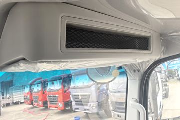 ����HOWO�Ῠ���� 4.15�׵��Ŵ��綯��ʽ�Ῠ �й�����100.87kWhͼƬ