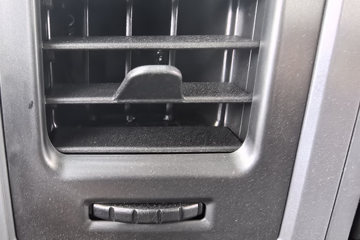 ����HOWO�Ῠ���� 4.15�׵��Ŵ��綯��ʽ�Ῠ �й�����100.87kWhͼƬ