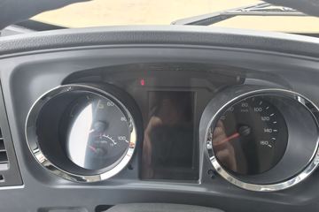 ����HOWO�Ῠ���� 4.15�׵��Ŵ��綯��ʽ�Ῠ �й�����100.87kWhͼƬ