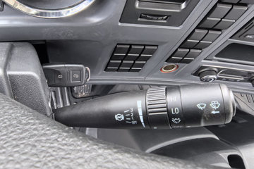 ����HOWO�Ῠ���� 4.15�׵��Ŵ��綯��ʽ�Ῠ �й�����100.87kWhͼƬ