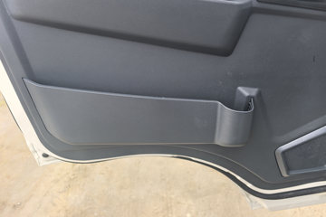 ����HOWO�Ῠ���� 4.15�׵��Ŵ��綯��ʽ�Ῠ �й�����100.87kWhͼƬ