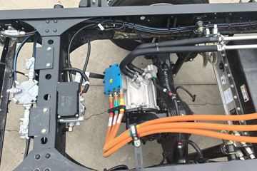 ����HOWO�Ῠ���� 4.15�׵��Ŵ��綯��ʽ�Ῠ �й�����100.87kWhͼƬ