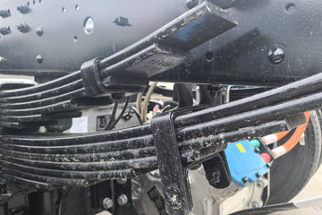 ����HOWO�Ῠ���� 4.15�׵��Ŵ��綯��ʽ�Ῠ �й�����100.87kWhͼƬ