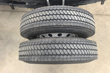 ����HOWO�Ῠ���� 4.15�׵��Ŵ��綯��ʽ�Ῠ �й�����100.87kWhͼƬ