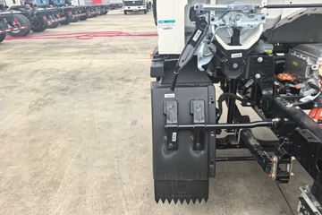 ����HOWO�Ῠ���� 4.15�׵��Ŵ��綯��ʽ�Ῠ �й�����100.87kWhͼƬ