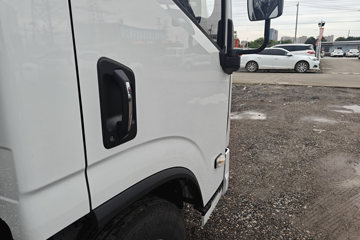 ����Ծ�� ����T1 ���а� 4X2 4.09�׵��Ŵ��綯��س� ����ʱ��100.07kWhͼƬ