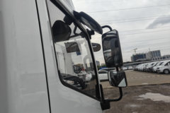 上汽跃进 大拿T1 天行版 4X2 4.09米单排纯电动冷藏车 宁德时代100.07kWh