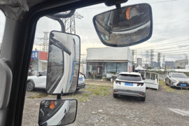 大拿T1&nbsp;电动冷藏车驾驶室图片