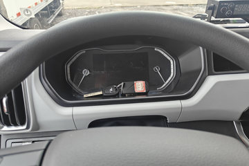 ����Ծ�� ����T1 ���а� 4X2 4.09�׵��Ŵ��綯��س� ����ʱ��100.07kWhͼƬ