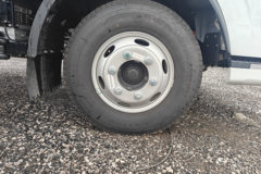 上汽跃进 大拿T1 天行版 4X2 4.09米单排纯电动冷藏车 宁德时代100.07kWh