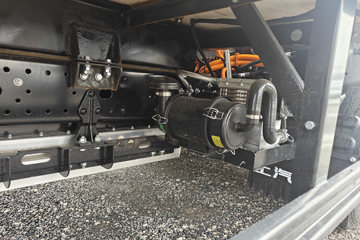����Ծ�� ����T1 ���а� 4X2 4.09�׵��Ŵ��綯��س� ����ʱ��100.07kWhͼƬ