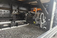 上汽跃进 大拿T1 天行版 4X2 4.09米单排纯电动冷藏车 宁德时代100.07kWh