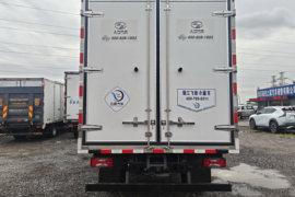 大拿T1&nbsp;电动冷藏车上装图片