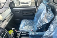 福田祥菱V5 1.6L汽油 120马力 蓝黛5档 3.4米单排厢式微卡(后单胎) 福田祥菱V5 1.6L汽油 120马力 蓝黛5档 3.4米单排厢式微卡(后单胎)