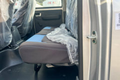 福田祥菱V5 2L汽油 139马力 东安5档 2.7米双排栏板微卡