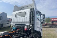 远程 星智H9M 智运版 4.5T 4.1米单排甲醇插电式增程混合动力仓栅式轻卡81.14kWh