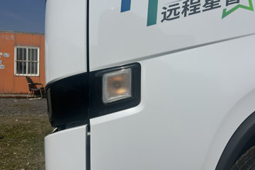 Զ�� ����H8E 2025���ǻ۰� 4X2 4.02�׵��Ŵ��綯��س� ����ʱ��140.41kWhͼƬ