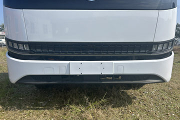 Զ�� ����H8E 2025���ǻ۰� 4X2 4.02�׵��Ŵ��綯��س� ����ʱ��140.41kWhͼƬ