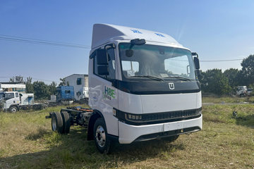 Զ�� ����H8E 2025���ǻ۰� 4X2 4.02�׵��Ŵ��綯��س� ����ʱ��140.41kWhͼƬ