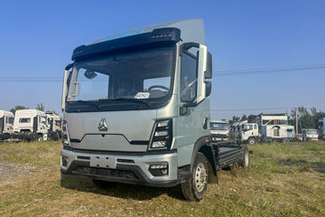 重汽HOWO统帅PRO 4.15米单排纯电动仓栅式轻卡 弗迪150.83kWh