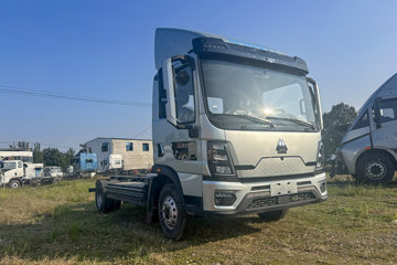 重汽HOWO统帅PRO 4.15米单排纯电动厢式轻卡 宁德时代165.15kWh