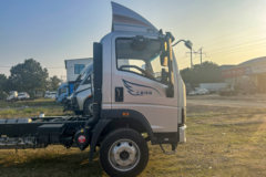 重汽HOWO悍将 2025款 2.5L柴油 180马力 中国重汽12档 4.15米单排仓栅式轻卡 重汽HOWO悍将 2025款 2.5L柴油 180马力 中国重汽12档 4.15米单排仓栅式轻卡