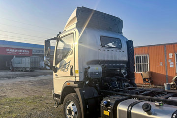 ����HOWO���� 2025�� 2.5L���� 180���� �й�����12�� 4.15�׵��Ų�դʽ�ῨͼƬ