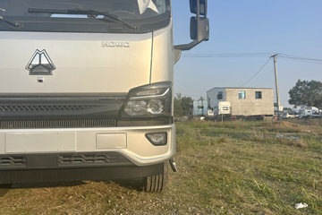 ����HOWO���� 2025�� 2.5L���� 180���� �й�����12�� 4.15�׵��Ų�դʽ�ῨͼƬ