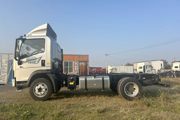 ����HOWO���� 2025�� 2.5L���� 180���� �й�����12�� 4.15�׵��Ų�դʽ�ῨͼƬ