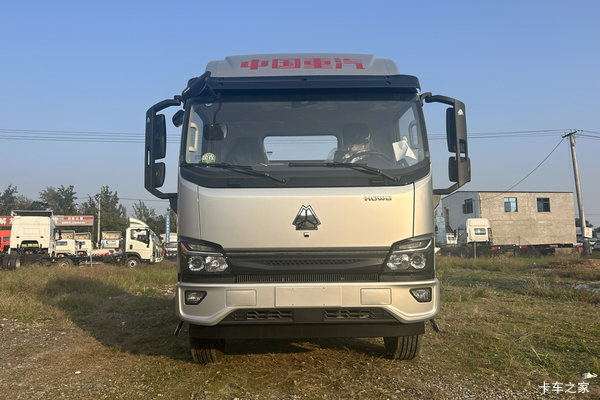 重汽HOWO 悍将H3 2.4L柴油 170马力 万里扬8档 4.15米单排仓栅式轻卡