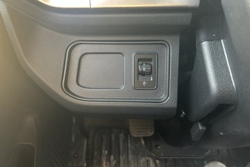 ����HOWO���� 2025�� 2.5L���� 180���� �й�����12�� 4.15�׵��Ų�դʽ�ῨͼƬ