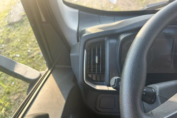 ����HOWO���� 2025�� 2.5L���� 180���� �й�����12�� 4.15�׵��Ų�դʽ�ῨͼƬ