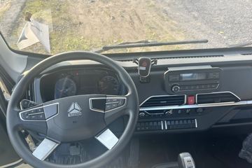 ����HOWO���� 2025�� 2.5L���� 180���� �й�����12�� 4.15�׵��Ų�դʽ�ῨͼƬ